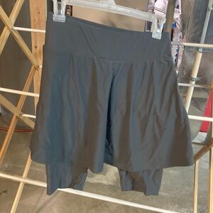 Modli/Calypsa swim skirt